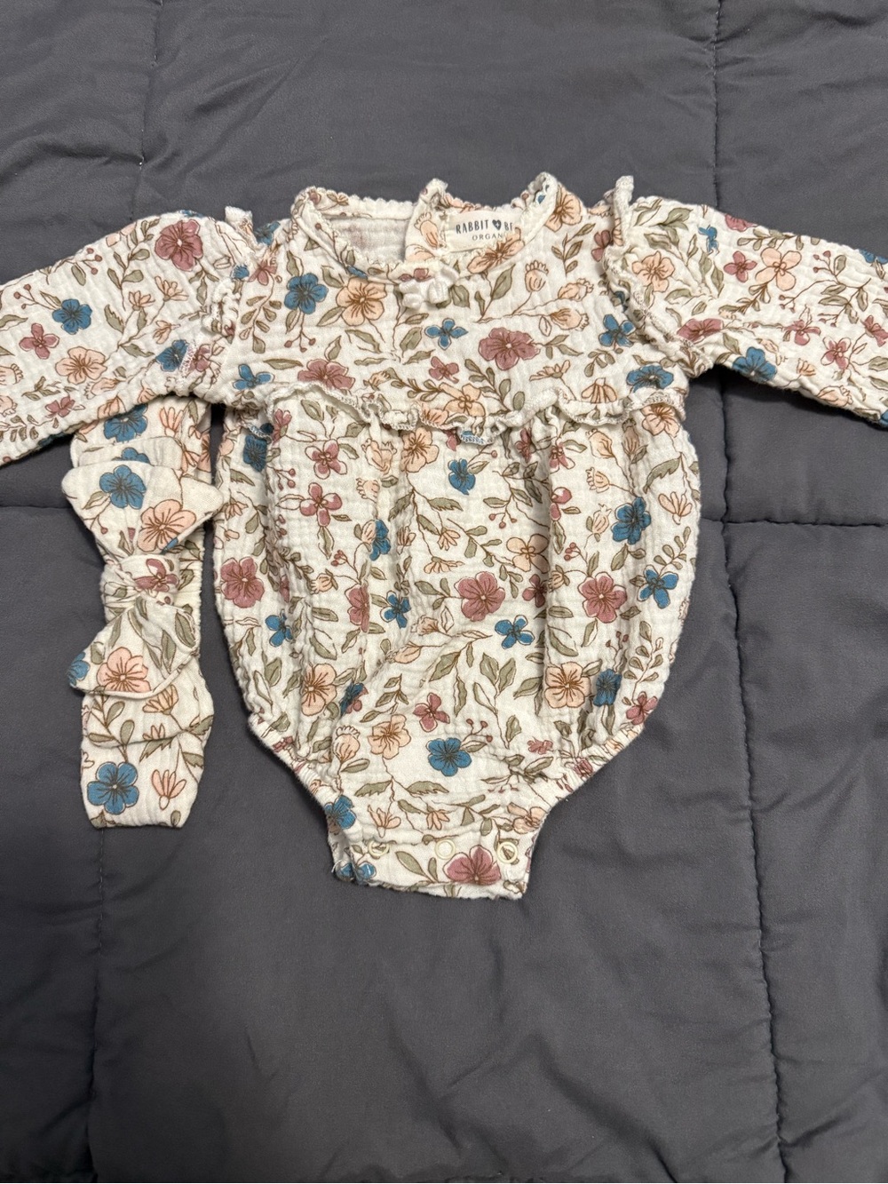 Rabbit+Bear Floral Long-Sleeve Baby One-Piece - Cream with Blue & Pink Flowers